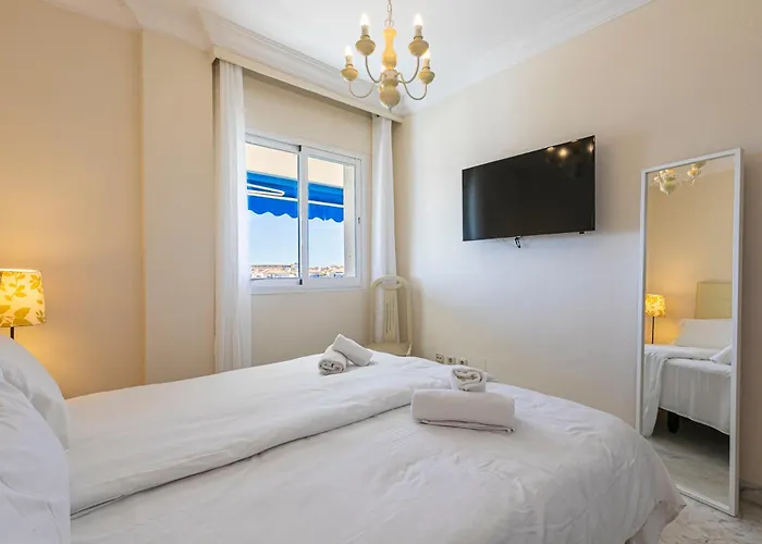 شقة - Marina Banus, Puerto Banus, Seaview, 2br, Parking & Pool *