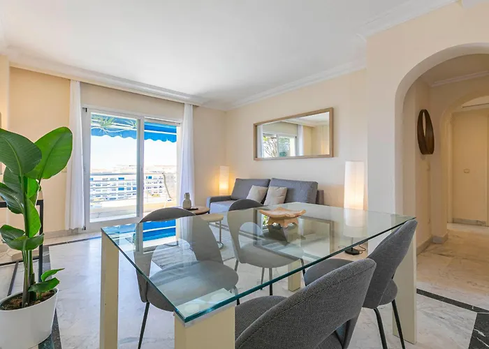 شقة - Marina Banus, Puerto Banus, Seaview, 2br, Parking & Pool *