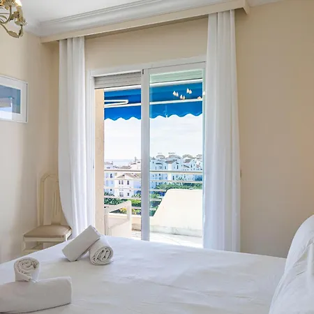 Apartment Puerto Banus, Marina Banus, 2br, 2bth, Seaviews And Parking
