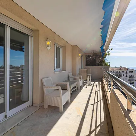 Marbella Home Rentals - Marina Banus, Puerto Banus, Seaview, 2Br, Parking & Pool Lägenhet Marbella